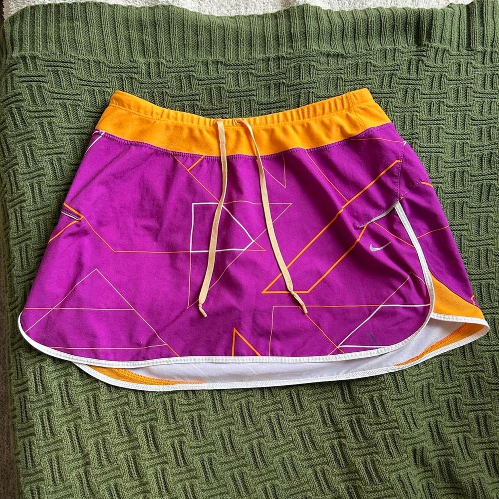 Nike Magenta & Orange Dri-FIT Athletic Skirt, Women’s Size S.